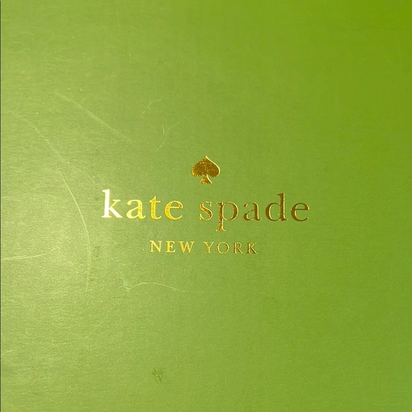 Kate Spade Charlotte Street Grey Hors D’Oeuvre Tray - Picture 3 of 4